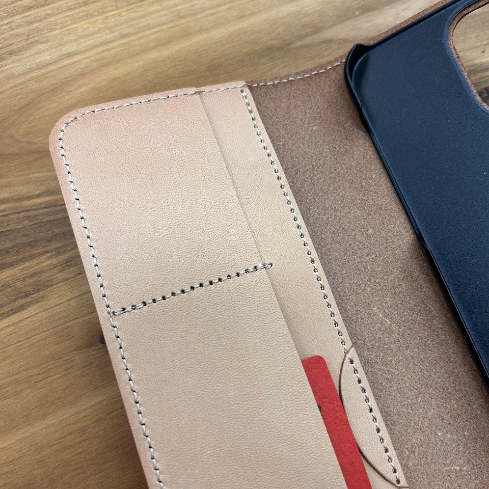 【訳あり品19】iPhone15 Pro Max用ケース 栃木レザー NATURAL nc3938