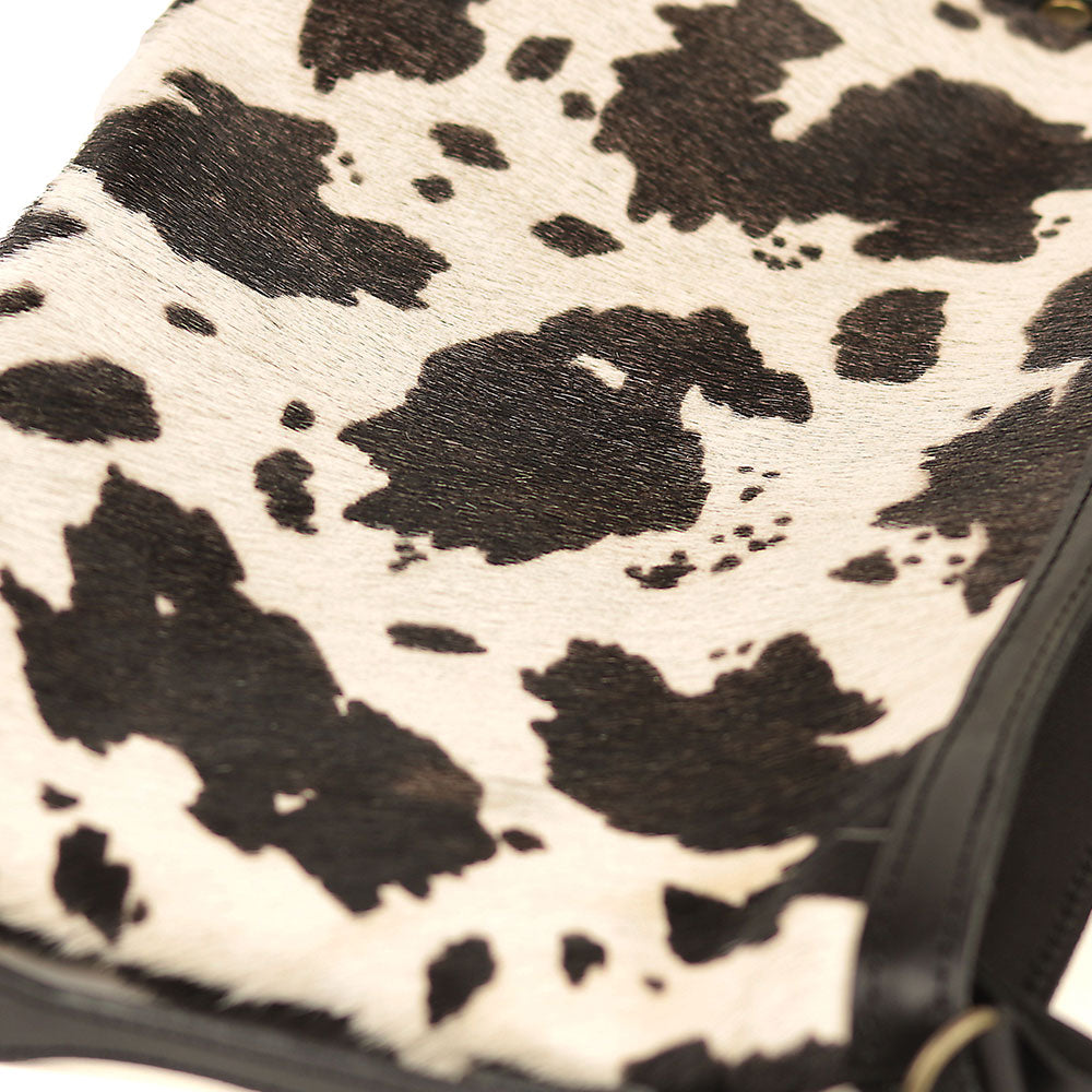 予約割20%実施中!【小サイズ】レザーファー(牛柄)サコッシュ NC3419FC