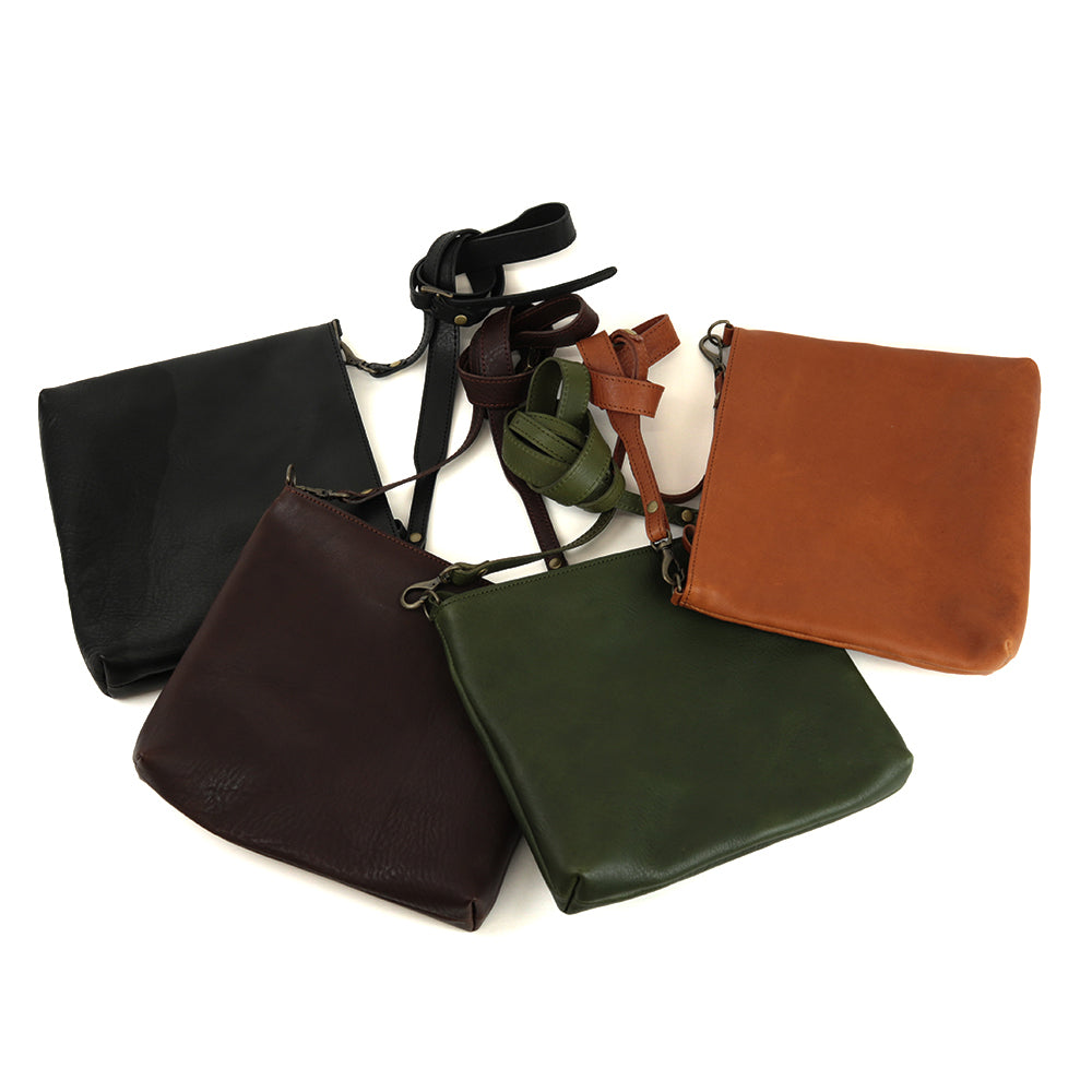 【深型-小サイズ】栃木レザー シンプルを極めたレザーサコッシュ NC3421v