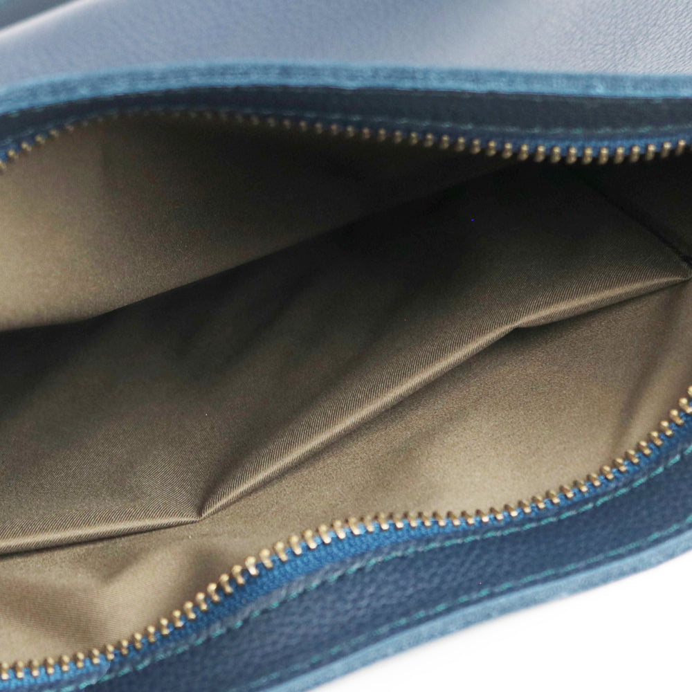 【深型-中サイズ】姫路レザー シンプルを極めたレザーサコッシュ NC3422s