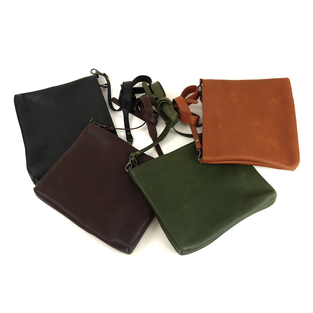 【深型-中サイズ】栃木レザー シンプルを極めたレザーサコッシュ NC3422v