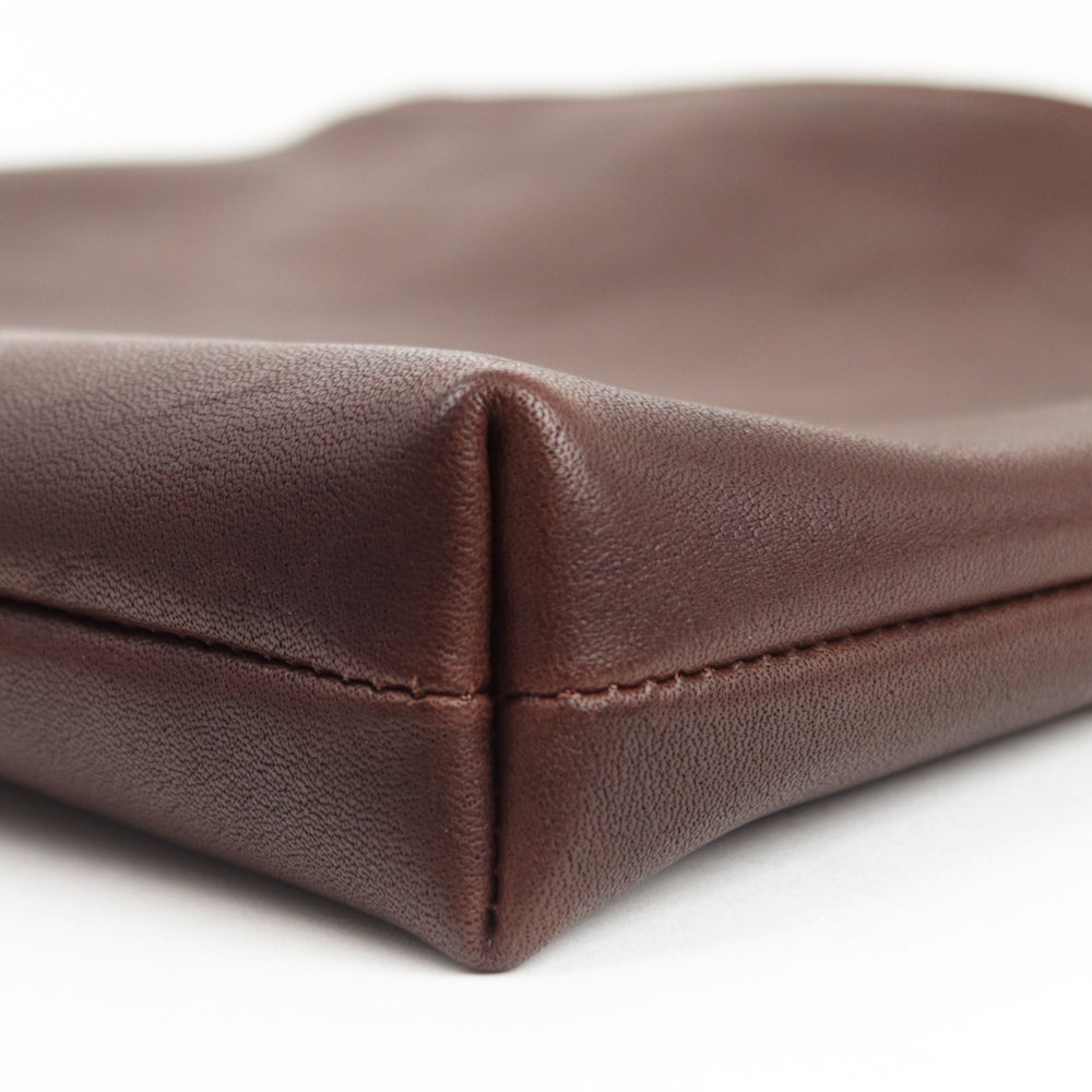 【深型-中サイズ】栃木レザー シンプルを極めたレザーサコッシュ NC3422v