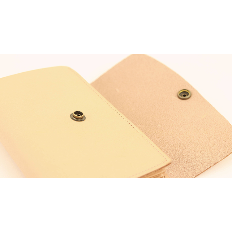 【三つ折りミドルウォレット】栃木レザーナチュラル NC3736-NTR