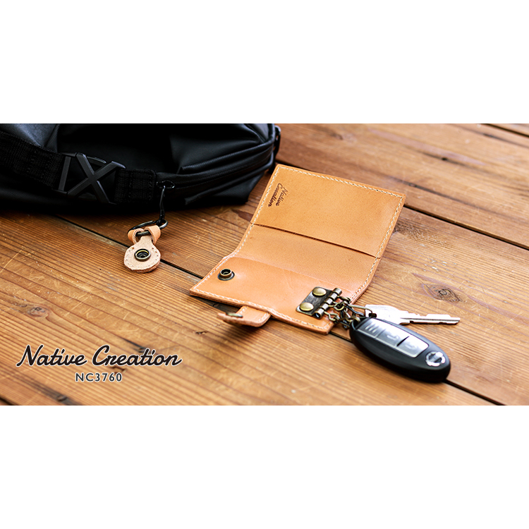 二つ折り 4連キーケース NC3760