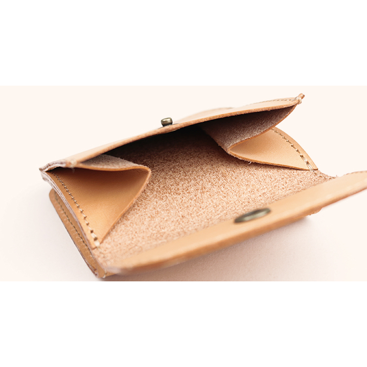 Natural leather bi-fold wallet NC3775-NTR
