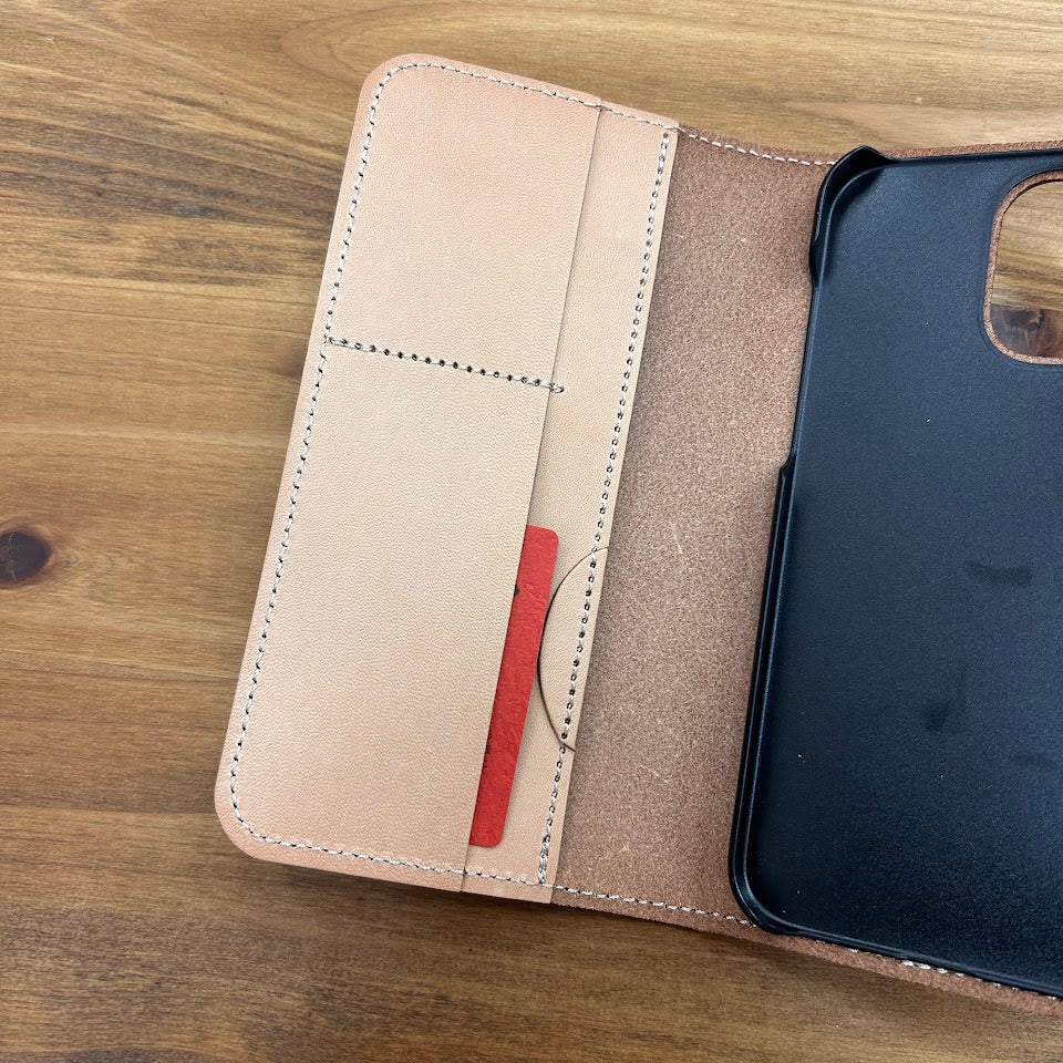 【訳あり品19】iPhone15 Pro Max用ケース 栃木レザー NATURAL nc3938
