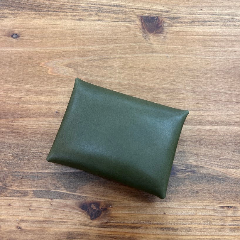 【訳あり品22】コンパクト財布 栃木レザー OLIVE NC3759