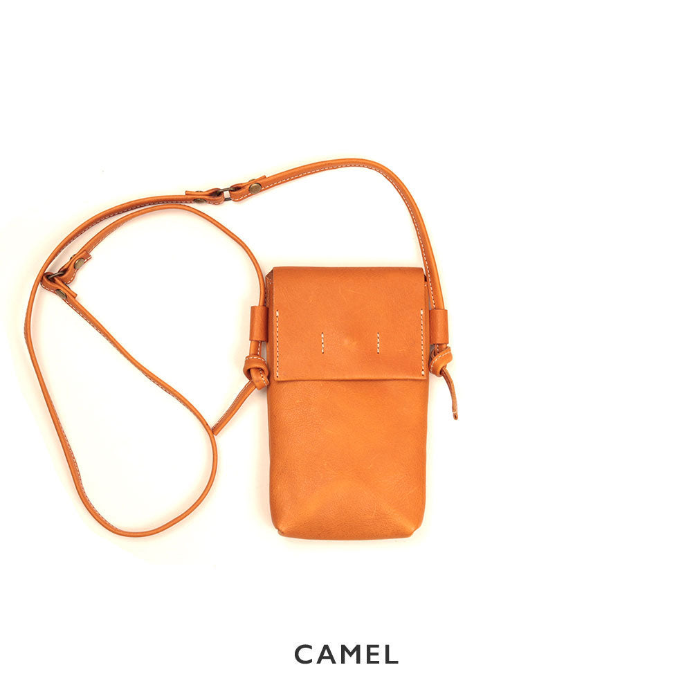 レザーポシェット中サイズ】栃木レザー NC3417V｜Native Creation