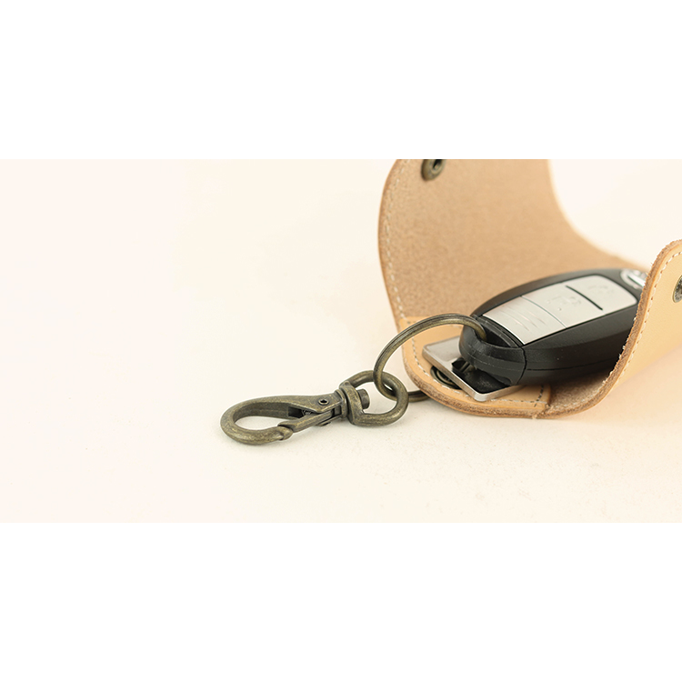 Natural leather key case NC3718-NTR